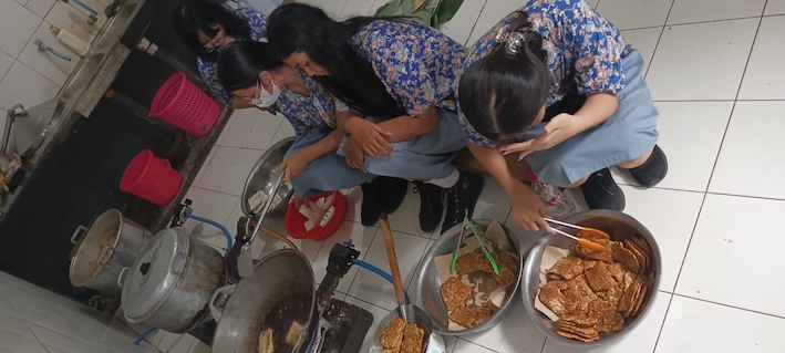 Program Internship unik di Griya Bahagia PMI Surakarta, sma widya wacana, widya wacana, ysk,  yayasan sekolah kristen, yayasan, surakarta, sma
